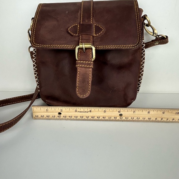 MYRA LEATHER CROSSBODY AND WRISTLET SET LOT - Picture 10 of 13